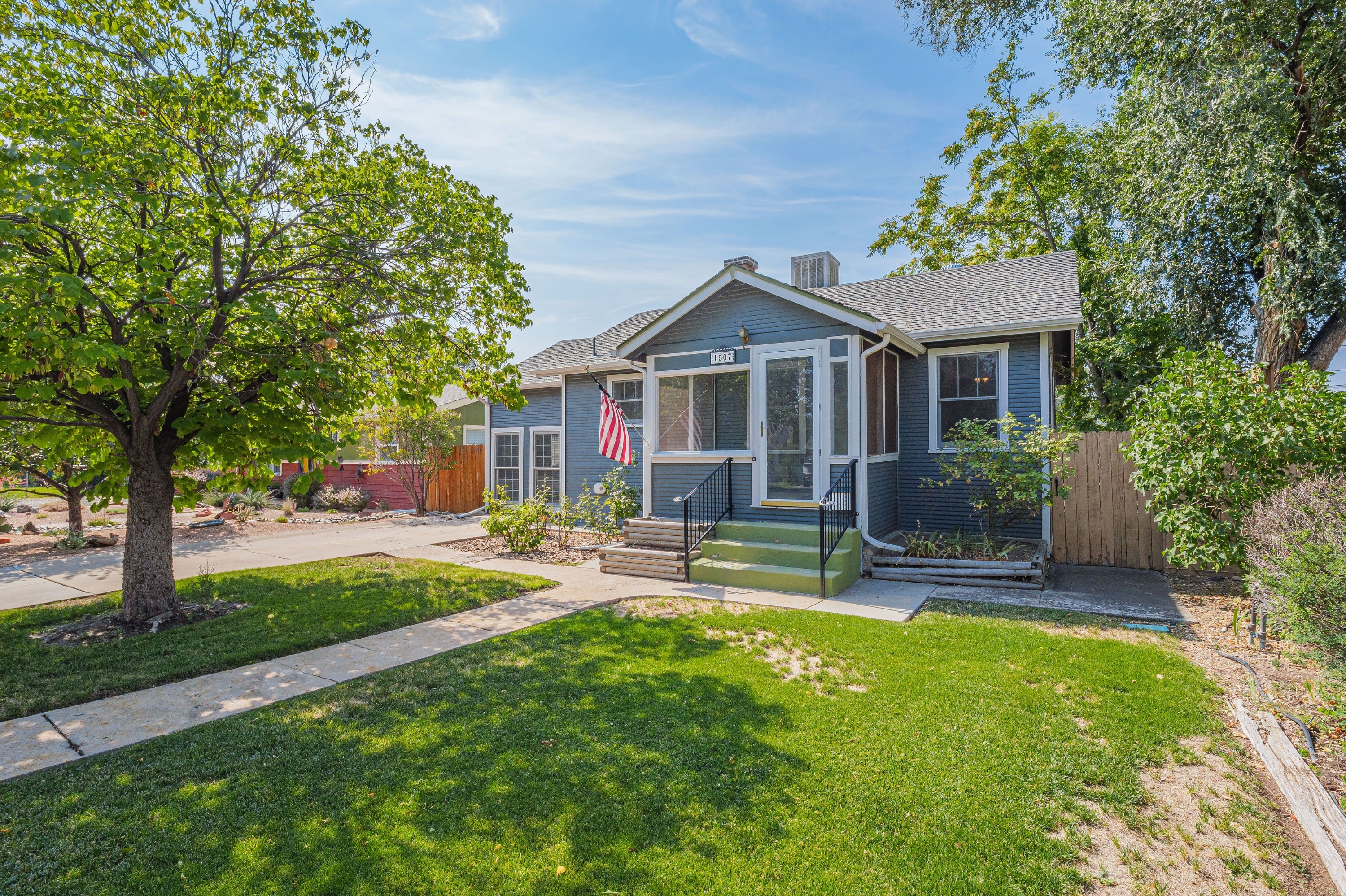 1507 Rood Avenue