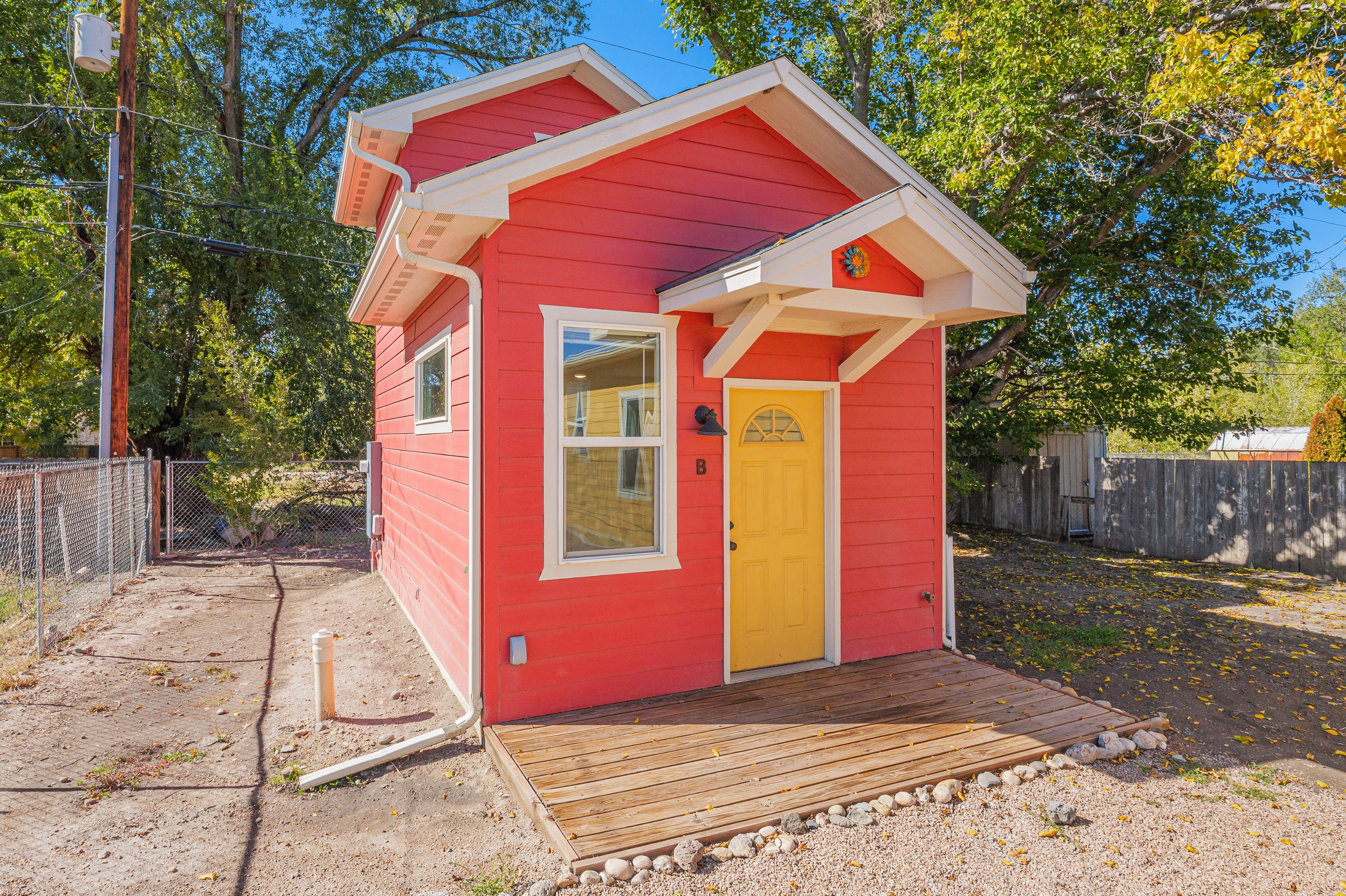 303 Mountain View Street - 2